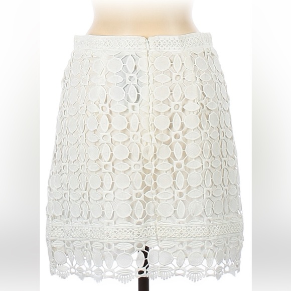 TopShop Lace Pattern Skirt - Picture 2 of 6